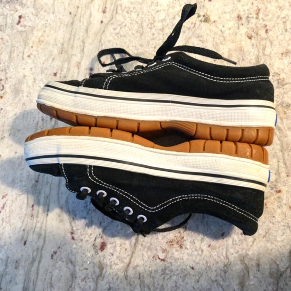 Keds Suede Shoes Chunky Casual Sneakers Black Lace Up Low Top EUC Women Sz 6.5 M